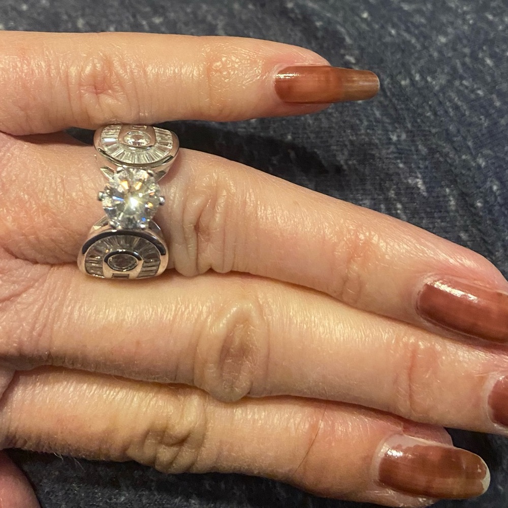KELLY HERD solitaire horseshoe ring size 8